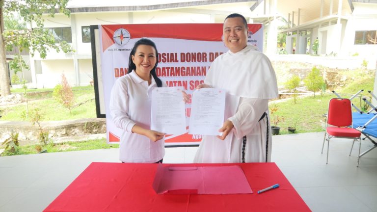 Teken MoU, PMI Landak Bersama Unika Hippo Targetkan Kampus Punya Duta PMI dan Tim SAR