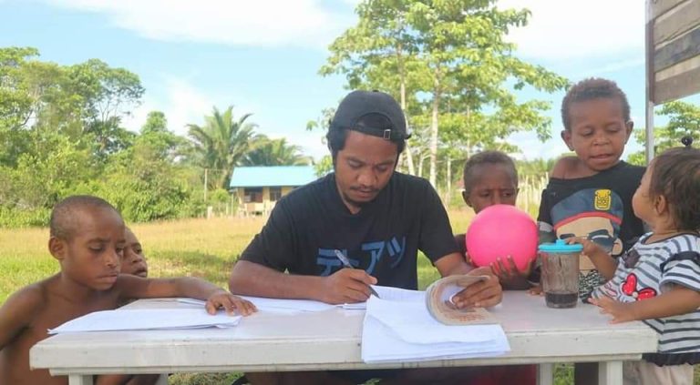 Dilema Transformasi Pendidikan di SD Inpres Hulu Atas