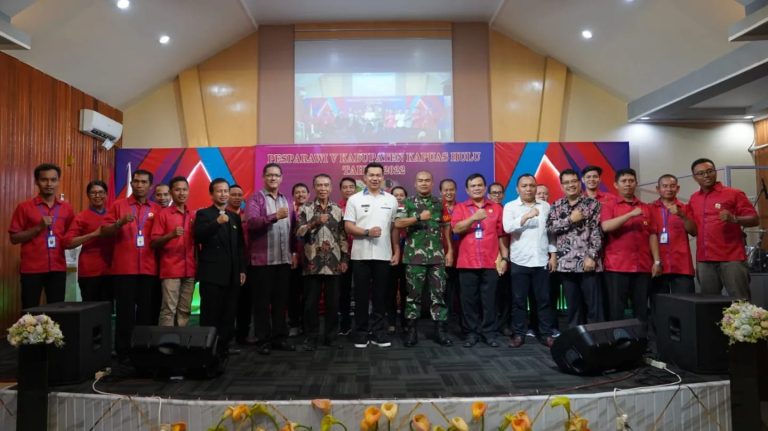 Bupati Sis Sebut Pesparawi Kapuas Hulu 2022 Sebagai Motivasi Pererat Persaudaraan