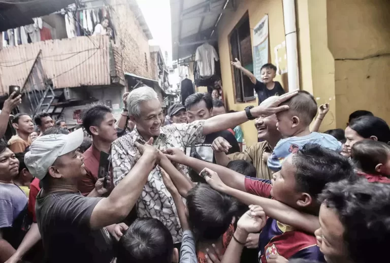Ganjar Blusukan, Warga: Merakyat, Mirip Jokowi