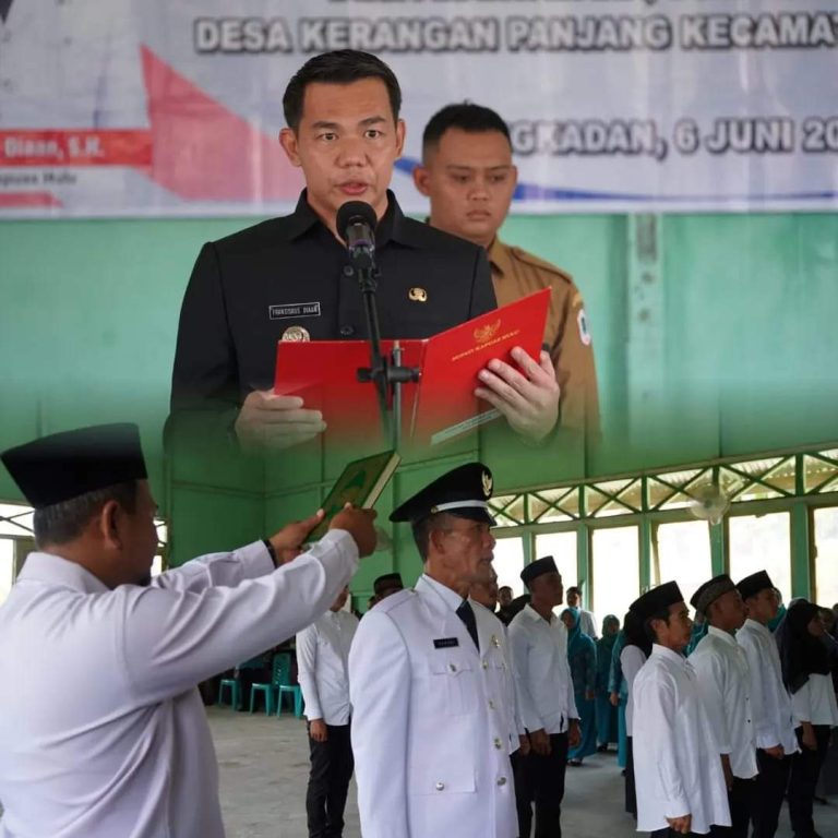 Fransiskus Diaan ingatkan kades agar transparan kelola dana desa