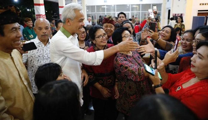 ganjar_sapa_umat_hindu