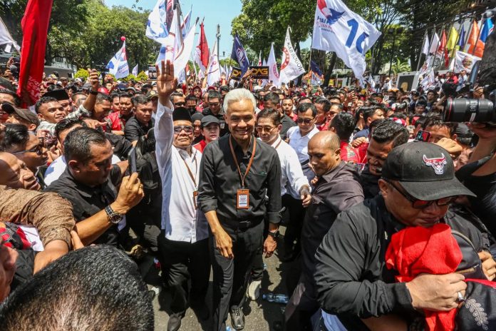 JKT_GANJAR-MAHFUD-KE-KPU_MIFTAHUL-HAYAT-13-2590745155