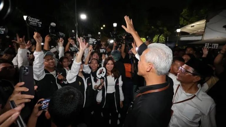 Dapat Nomor Urut 3, Pendukung: Metal, Ganjar-Mahfud Menang Total