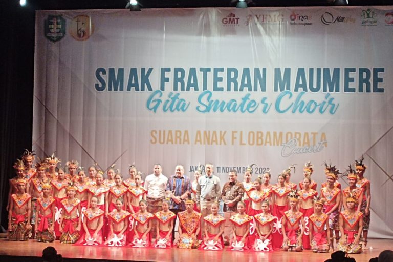 Gubernur DKI Terkesan oleh Konser Gita Smater Choir yang Menghadirkan Keindahan Lagu Daerah dan Mars Jakarta