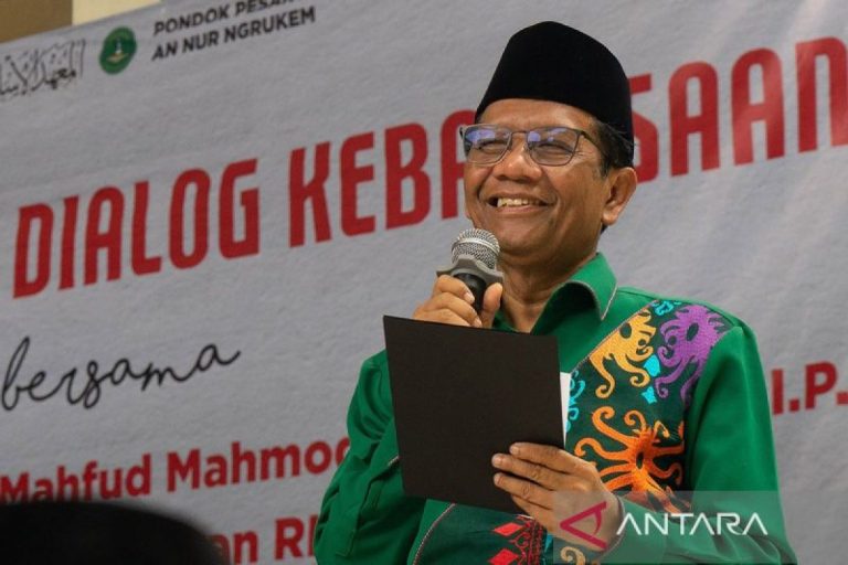 Mahfud Resmi Umumkan Mundur Kabinet, Surat Disetor ke Jokowi Besok