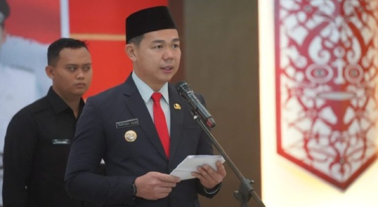 Resmi Diusung Partai Gerindra Kalbar,Fransiskus Konsisten Pembangunan Berkelanjutan