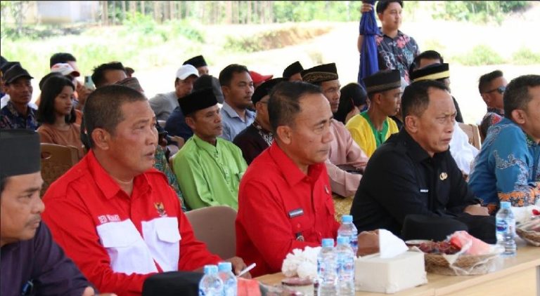 Wagub dan Wabup Kapuas Hulu Hadiri Peresmian SMKN 1 Silat Hulu