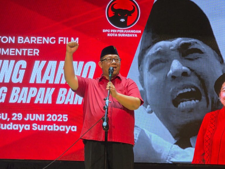 PDIP Kota Surabaya Menggelar Kegiatan Diskusi dan Pemutaran Film Tentang Bung Karno