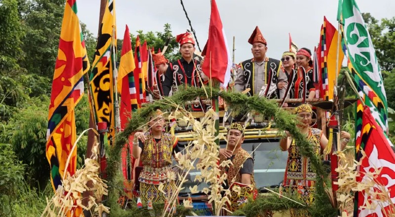 Gawai Mamasi dan Pemberkatan Betang Ingko Banua, Fransiskus Diaan Ajak Jaga Budaya Sebagai Warisan Leluhur